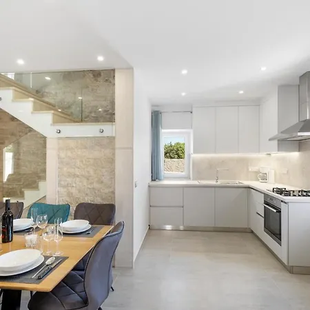 Cozy In With Kitchen Gajana